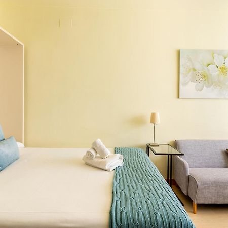 Holi-Rent Martin Villa Севилья Экстерьер фото
