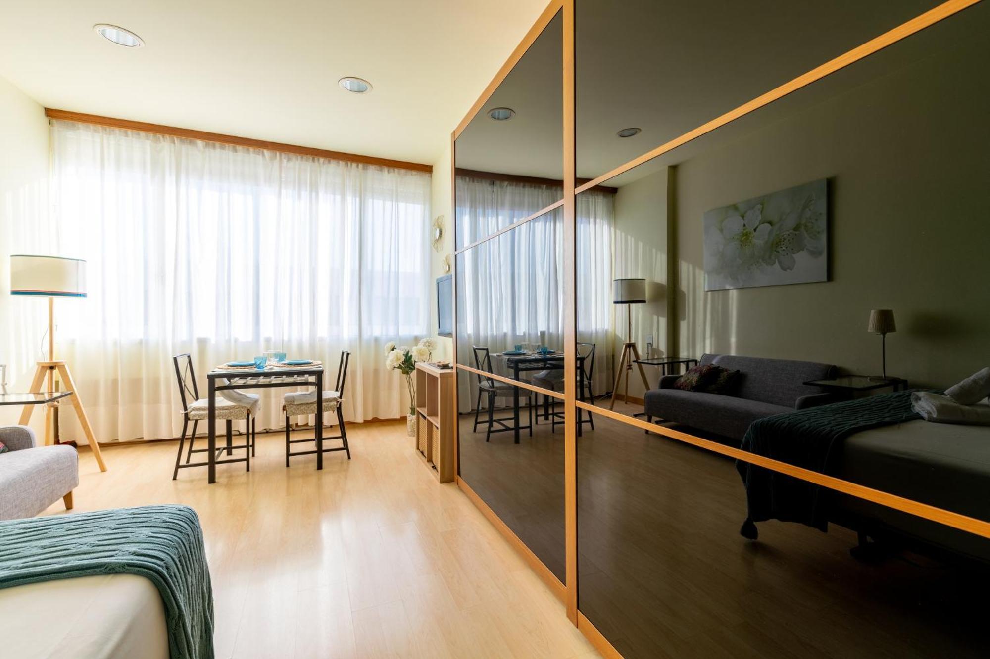 Holi-Rent Martin Villa Севилья Экстерьер фото