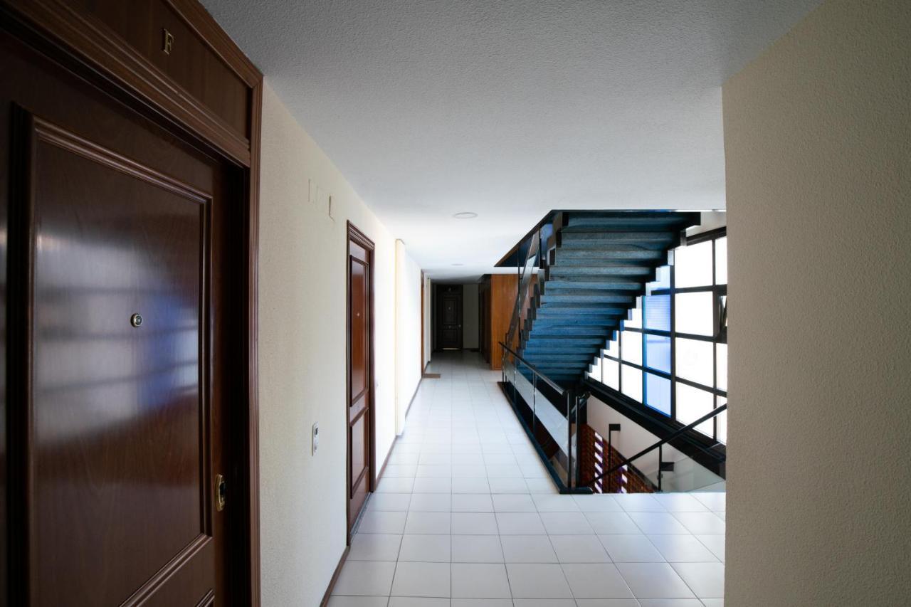 Holi-Rent Martin Villa Севилья Экстерьер фото